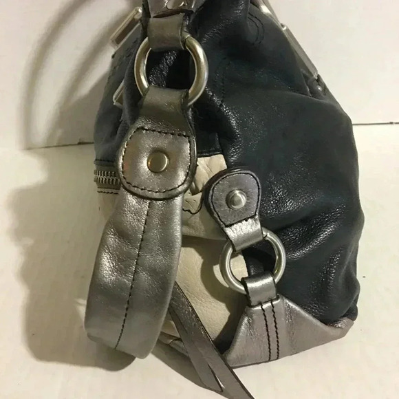 B. Makowsky Black beige silver leather satchel - Picture 5 of 8